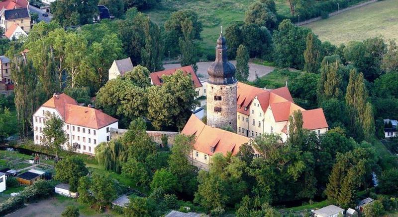 Wasserburg Zu Gommern Екстер'єр фото